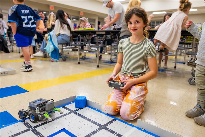 Students and families enjoy STREAM Night